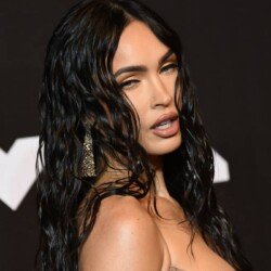 https___s3-images-ladbible-com_s3_content_c51372a9613f7ec88eac6ffa11e34675